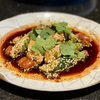 龍天門 - 選べる一品：よだれ鶏 蒸し鶏の冷菜特製黒酢ソース