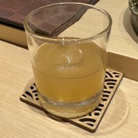 博多 鮨 桃の木 - 梅酒ロック　880円