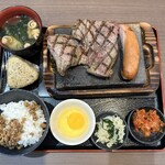 感動の肉と米 - ロースステーキ1.5倍&フランク