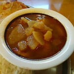 インディアン・レストラン　ロタ - エビと大根とジャガイモのカレー