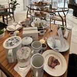 afternoon TEA afternoon ALCOHOL - 