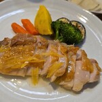 キッチン ブルー グローブ - 横から、コンフィの焦げめが良いね