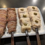 炭火焼　鶏奈緒 - 