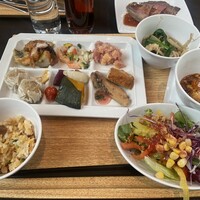 リュクス ダイニング ハプナ - 