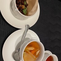 スーツァン・レストラン陳 渋谷店 - スープと牛肉のピリ辛炒め