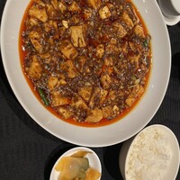 スーツァン・レストラン陳 渋谷店 - 麻婆豆腐とライス