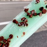 秀清堂 - チョコミントくすバーのアップ。ほんとチョコミントの味がした