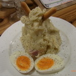 自家製ソーセージ＆麦酒 SARU BACON - ポテトサラダ