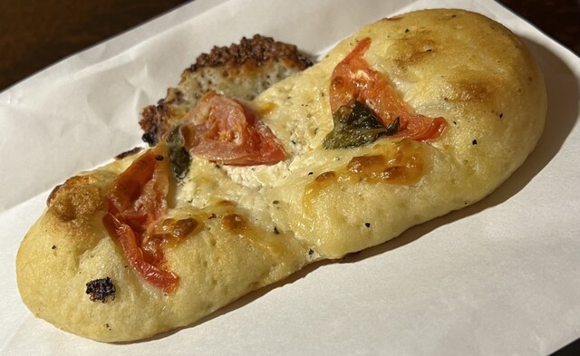 MAISON KAYSER Tokyo Midtown Ten - Roppongi/Bread | Tabelog