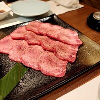 和牛焼肉 神楽坂 牛ます - 
