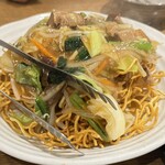 黒豚ぎょうざ酒場 米吉 - 