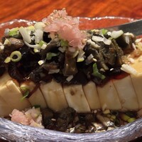 中国飯店 紫玉蘭 - ピータン豆腐　これはちょっと普通でした