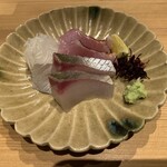 食堂 燈 - シマアジ、金目鯛