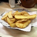 鳥平 - ポテトフライ。