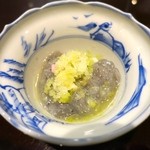 北新地 弧柳 - 節のおまかせコース(12000円)・猪口_泉州生シラス 山椒の氷菓