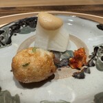 温石 - 聖護院大根のふろふき　揚げたてのしんじょう　
      辛味少ない柚子胡椒　白味噌タレ