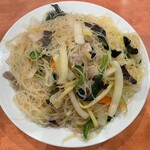 東天紅 - 炒めビーフン大盛り