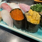 すし居酒屋 樽 - 本マグロ、沖メバル、ほたて、ホッキ、アイナメ、いくら、ウニ