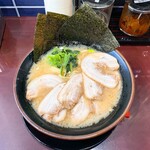 横浜家系ラーメン 千仁家 - チャーシュー麺醤油　1080円税込
