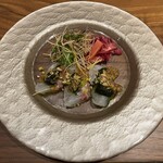 カントニーズ 燕 - 鮮魚の刺身サラダ
