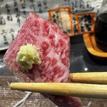 すし居酒屋 樽 - 前澤牛はわさび多めで