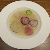 カントニーズ 燕 - 燕の巣コラーゲン入り　大根のとろみスープ