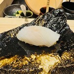 片岡篤司 - アオリイカ。ウニを忍ばせてます。