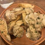 立飲・ビストロシン サンテ - 白子とエリンギのバターソテー