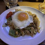 NEO SHOT BAR　深海の洞窟 - 卵レタス炒飯