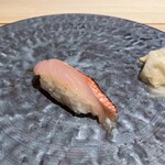 鮨なかの - 金目鯛。