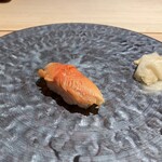 鮨なかの - 赤貝。