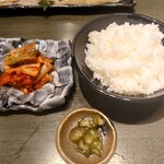 焼肉 加茂川 - 白菜キムチ@460円、ライス（大）@350円
