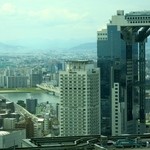 ザ・リッツ・カールトン大阪 - 部屋からの風景・昨日泊まったウェスティンが見えるよ。