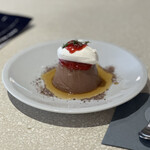 シロ カフェ - 自家製チョコレートプリン