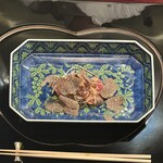 表参道うかい亭 - 本鮪 タタキ 黒トリュフ