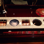 串揚げはやし - 左から、ダシ醤油、塩、自家製だしポン酢、辛口ソース、甘口ソース。