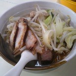 ジャパンラーメン高嶋 - 野菜入り醤油ラーメン