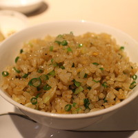 中国飯店 富麗華 - 生姜とネギの香り炒飯