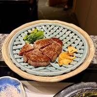 仙台牛と和風個室 すていき小次郎 - 