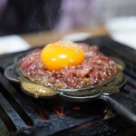 焼肉幸泉 - ユッケ焼