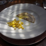 ラ・ボッテガ・ゴローザ - 高座豚のポルケッタ・焼きとうもろこし添え