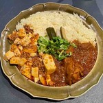 VIBES curry＆diner - 2 Types of Curry (VIBES Chicken & VIBES Mapo Tofu)