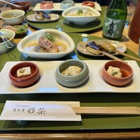 高台寺羽柴 - くみあげ湯葉三種盛り、包み湯葉揚げ出汁、
                    生麩の二色田楽 高台寺羽柴 - くみあげ湯葉三種盛り、包み湯葉揚げ出汁、
                    生麩の二色田楽