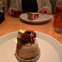 TOOTH TOOTH GARDEN RESTAURANT - 