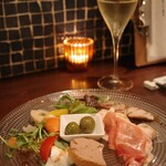 オステリアエンネ - 