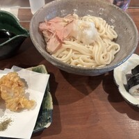 自家製粉石臼挽きうどん 青空blue 本店 - 