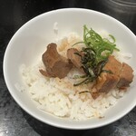香味徳  - 先にミニ豚丼が登場！
