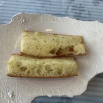 レストラン シーホース - ガーリックトースト