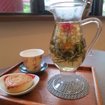 天福茗茶 - 茉莉花が綺麗に開きました。