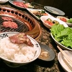 焼肉と韓国家庭料理 はんがん - 